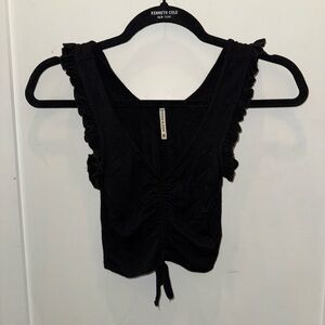 Emma & Sam (LF) Black Ruffled Women's Top